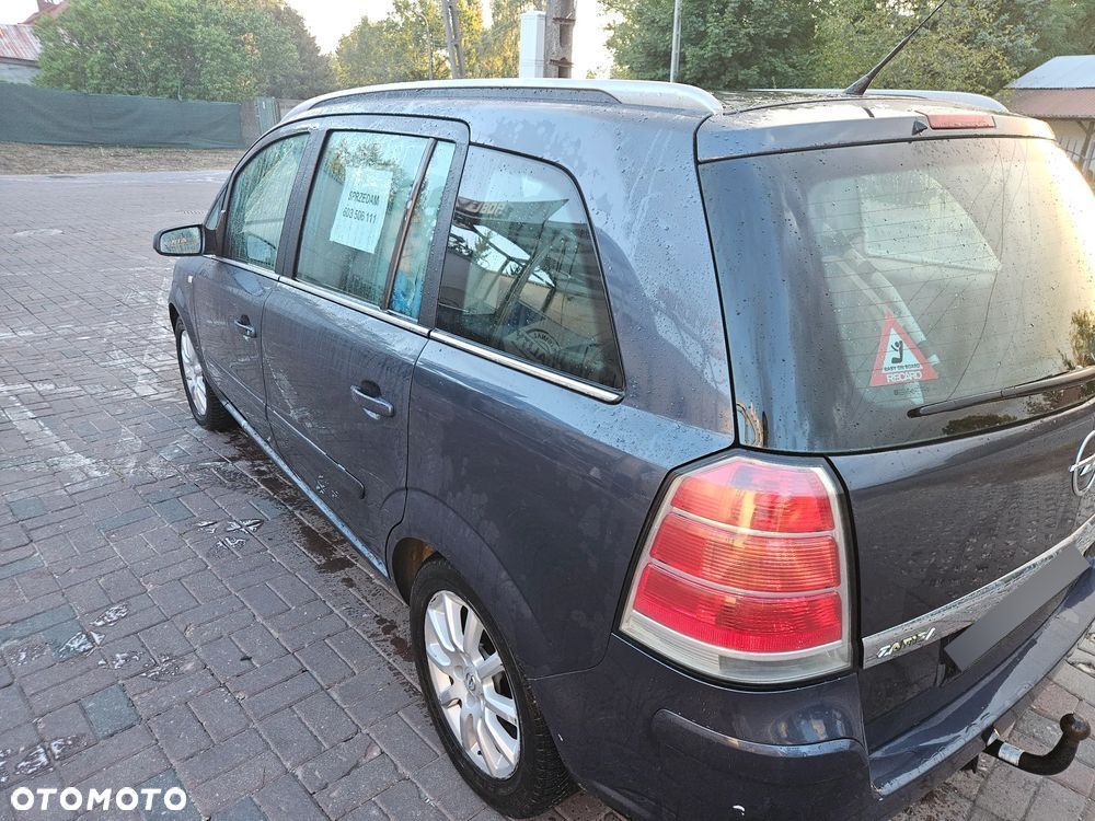 Opel Zafira - 5