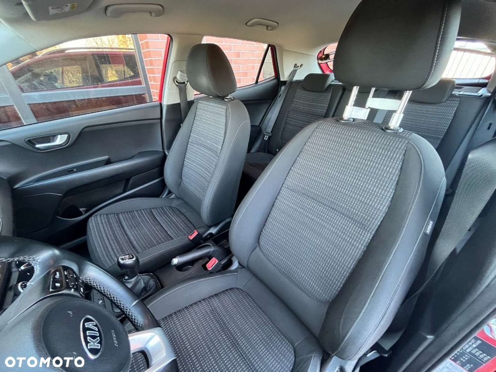 Kia Stonic 1.0 T-GDI Business Line - 9