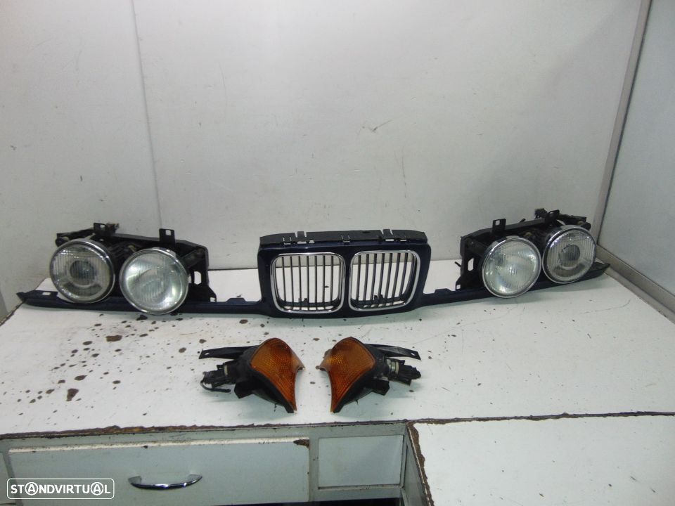 Bmw e34 grelha/Piscas - 1