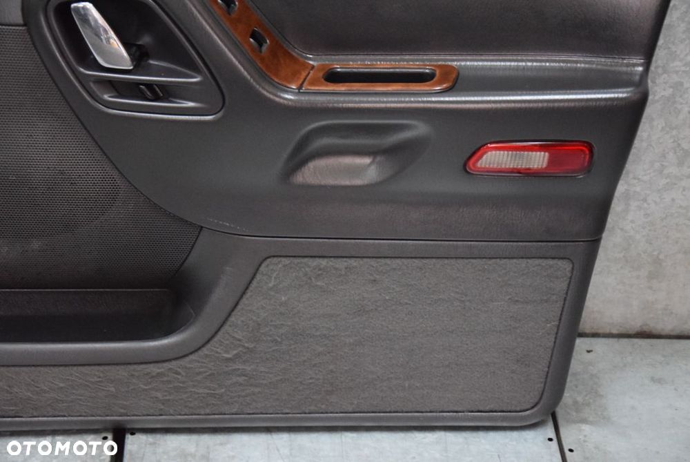 JEEP GRAND CHEROKEE WJ BOCZEK PRAWY PRZÓD EU - 4