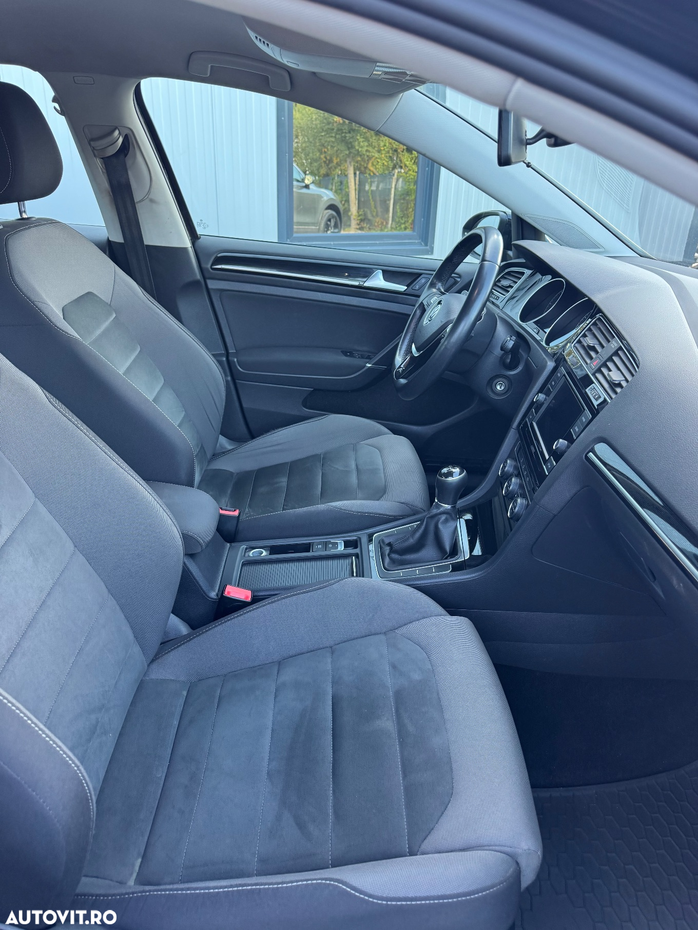 Volkswagen Golf 2.0 TDI Comfortline - 10