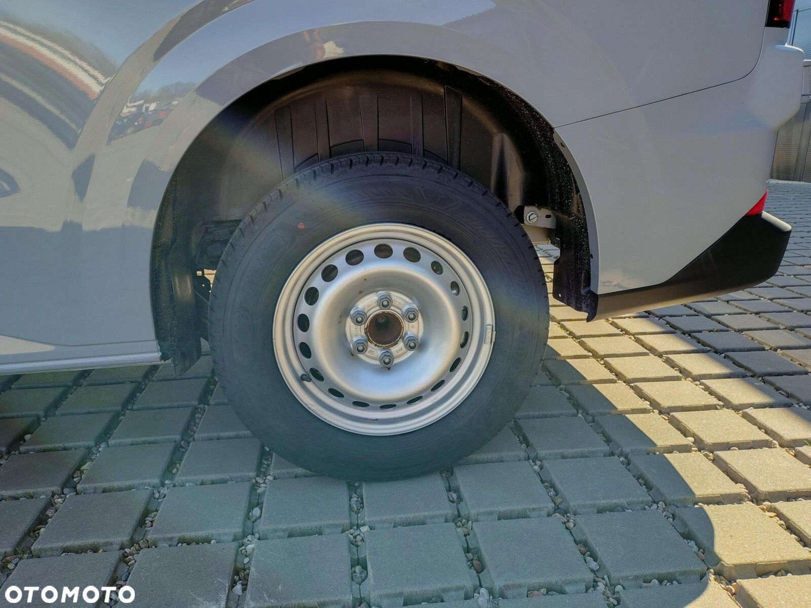 Volkswagen Transporter Furgon, 2,0TDI 150KM, 6-bieg.manualna, r.o :3500 mm - 18
