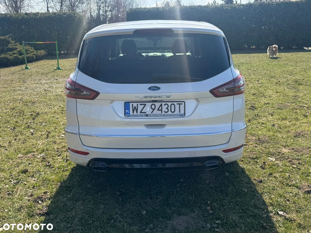 Ford S-Max - 9
