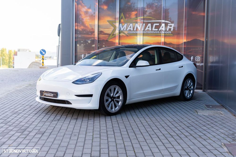 Tesla Model 3 Standard Range Plus RWD - 4