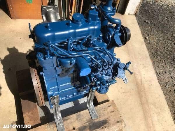 Motor miniexcavator bobcat 320 - 1