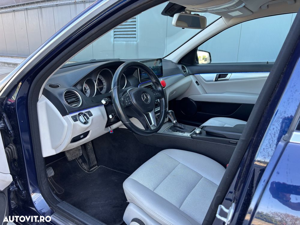 Mercedes-Benz C 220 BlueTec BlueEFFICIENCY Edition - 12