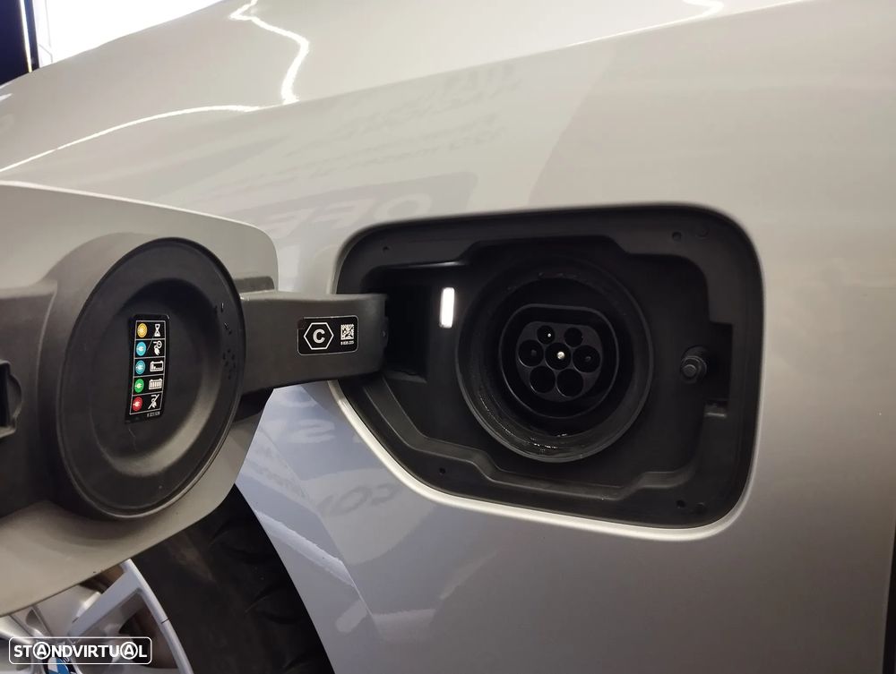 BMW 330 e Auto - 12