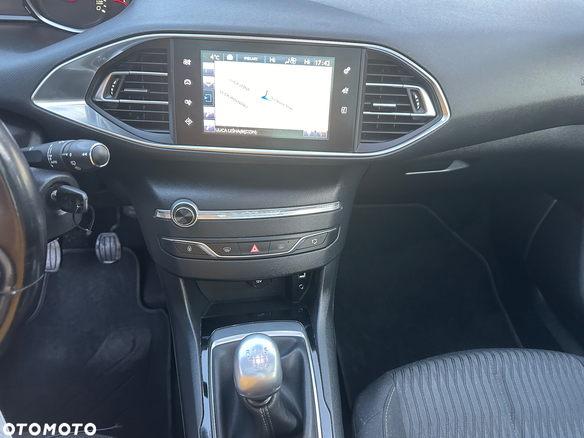 Peugeot 308 SW 1.6 BlueHDi Active S&S - 21