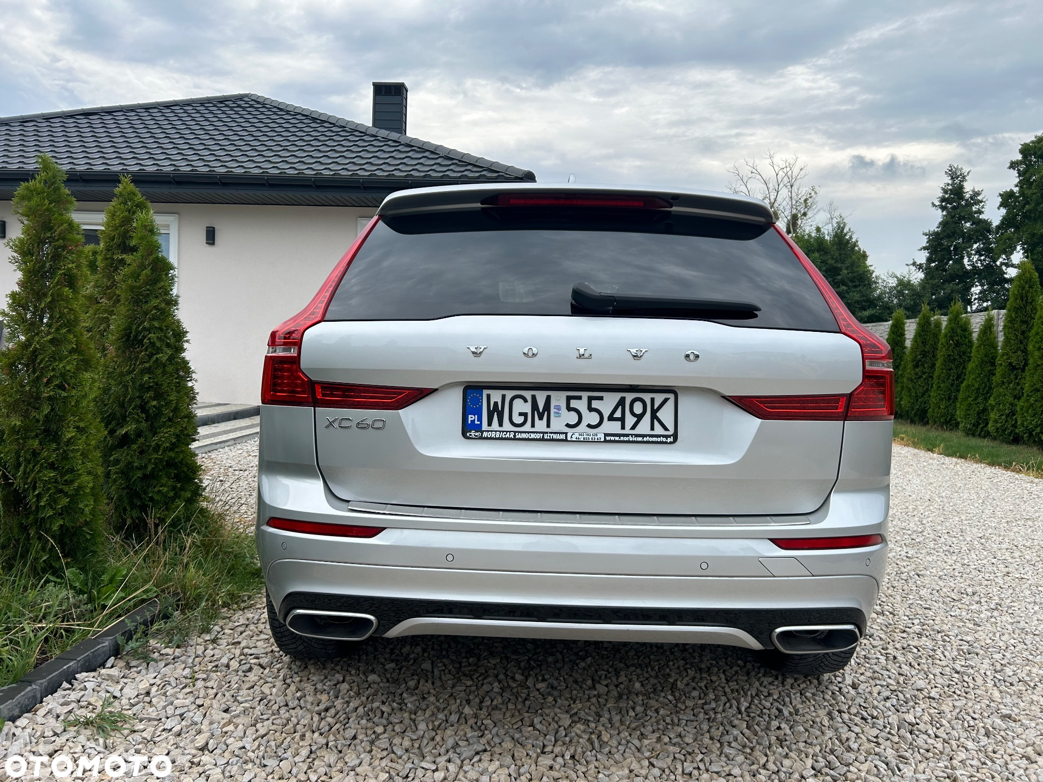 Volvo XC 60 D4 R-Design - 5