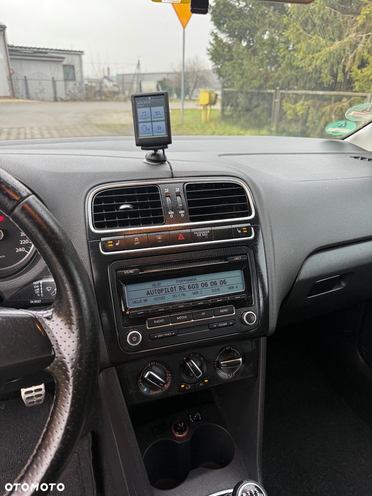 Volkswagen Polo Cross - 18