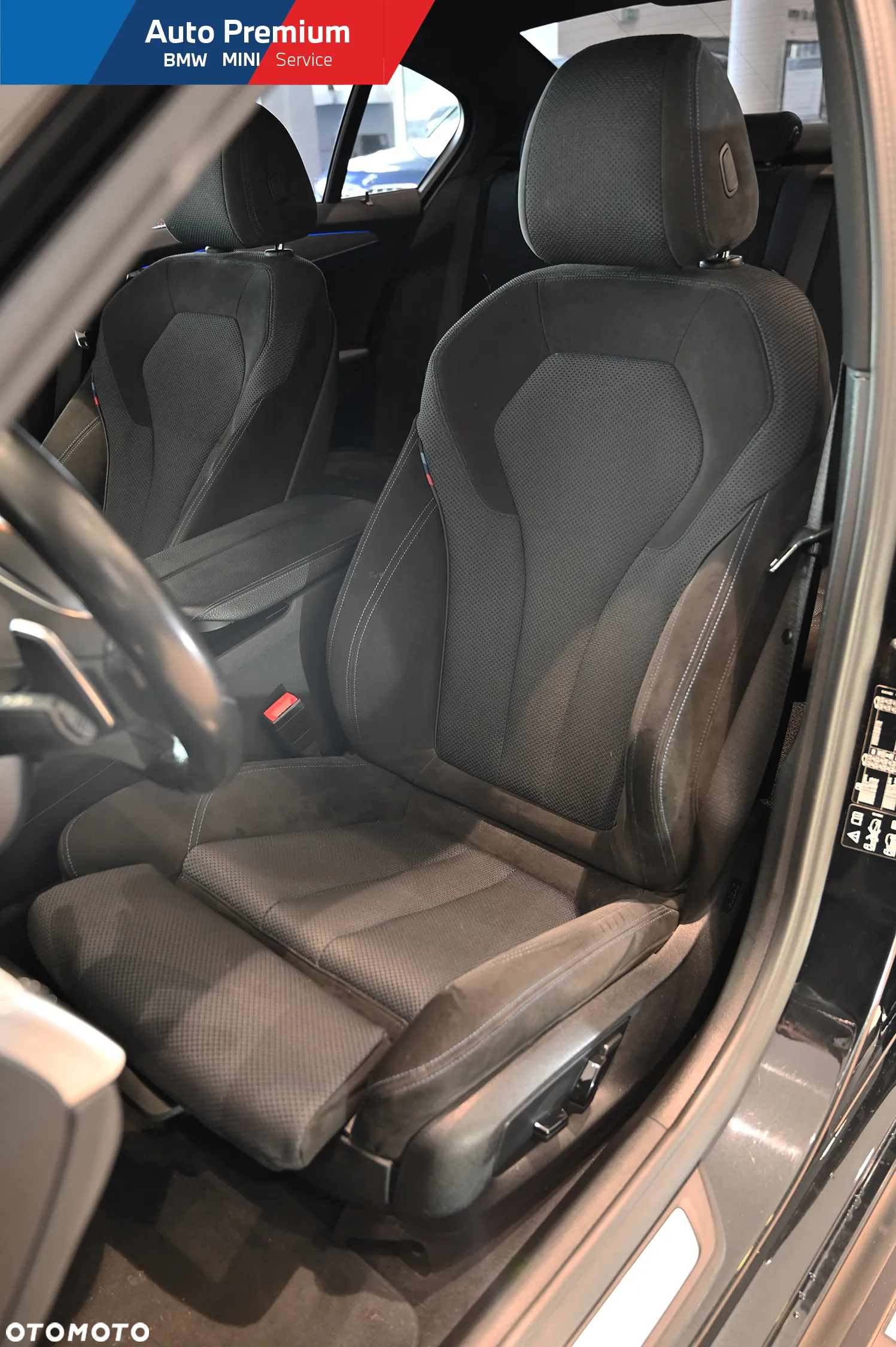 BMW Seria 5 520d xDrive - 13