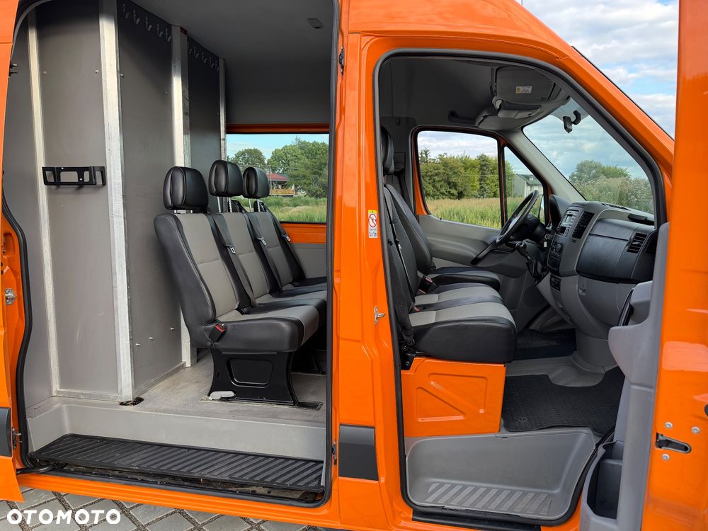 Volkswagen CRAFTER 6 osób Brygadówka - 5