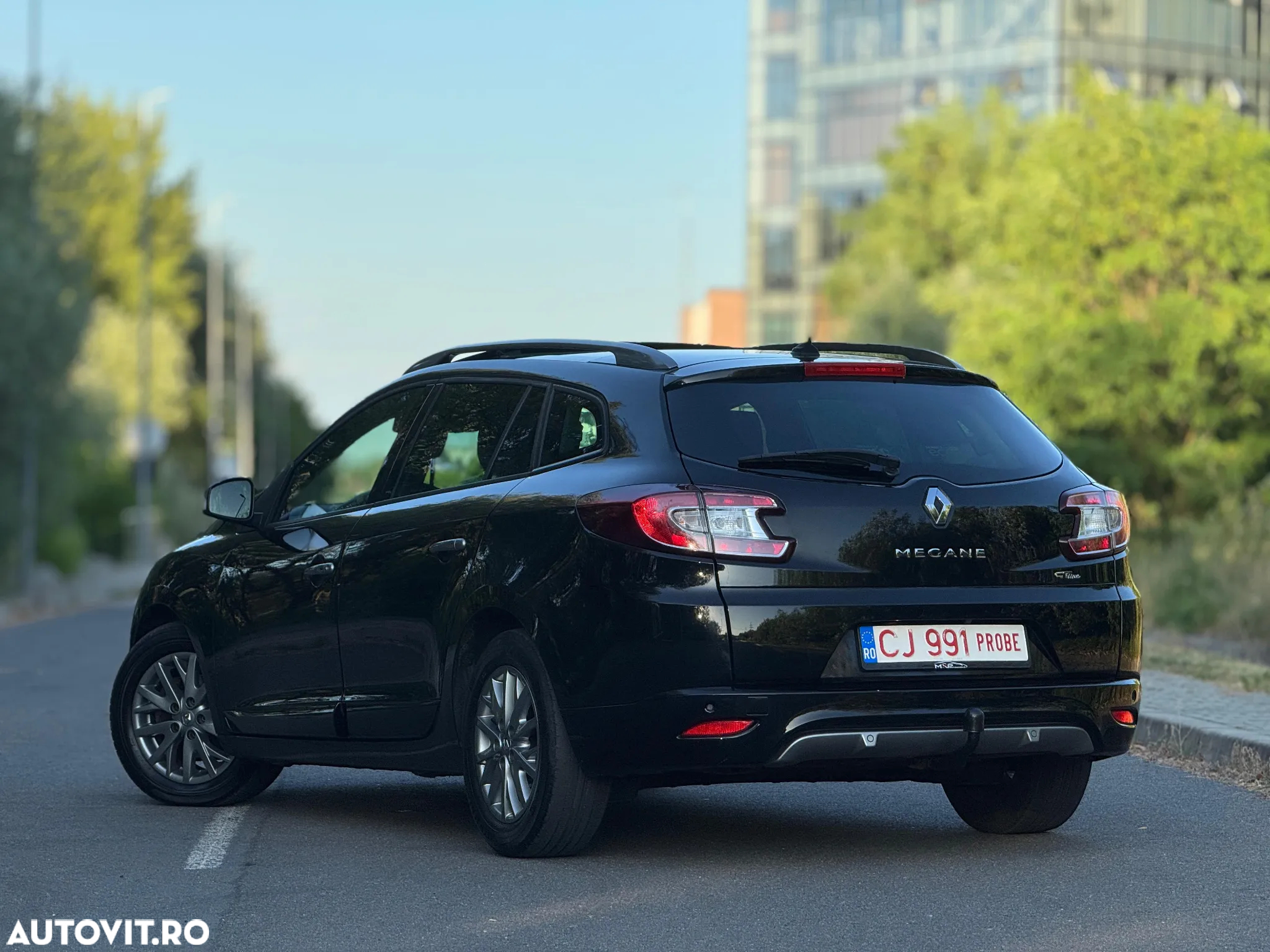 Renault Megane ENERGY dCi 110 GT LINE - 3