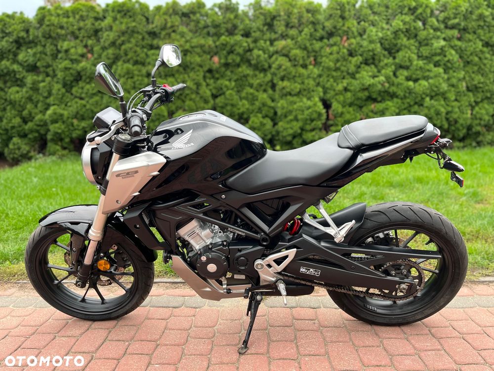 Honda CB - 9