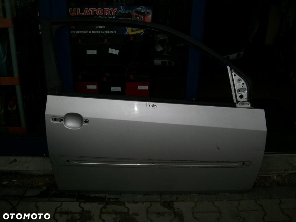 Drzwi prżód prawe Ford Fiesta MK6 Lift 3D - 1