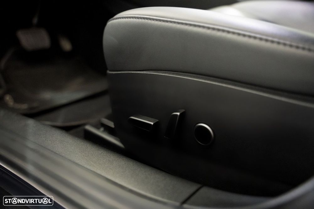 Tesla Model 3 Long Range Tração Traseira - 15