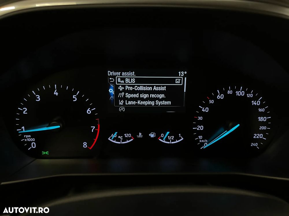 Ford Focus 1.0 EcoBoost Titanium - 21