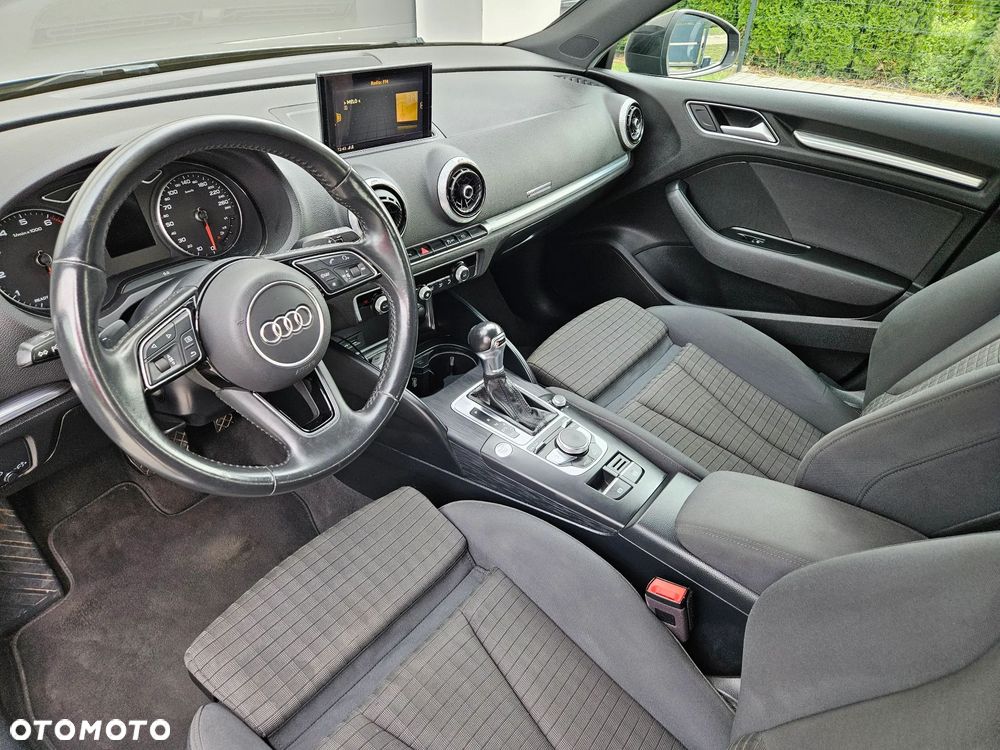 Audi A3 Sportback 30 TFSI S tronic sport - 15