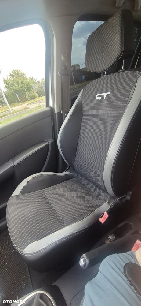 Renault Clio - 16