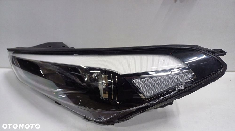 Lampa lewy przod HYUNDAI TUCSON III 3 15-18r EUROPA - 2