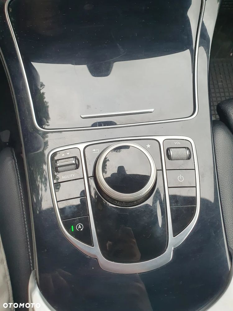 Mercedes-Benz Klasa C 200 (BlueTEC) d 7G-TRONIC Exclusive - 21