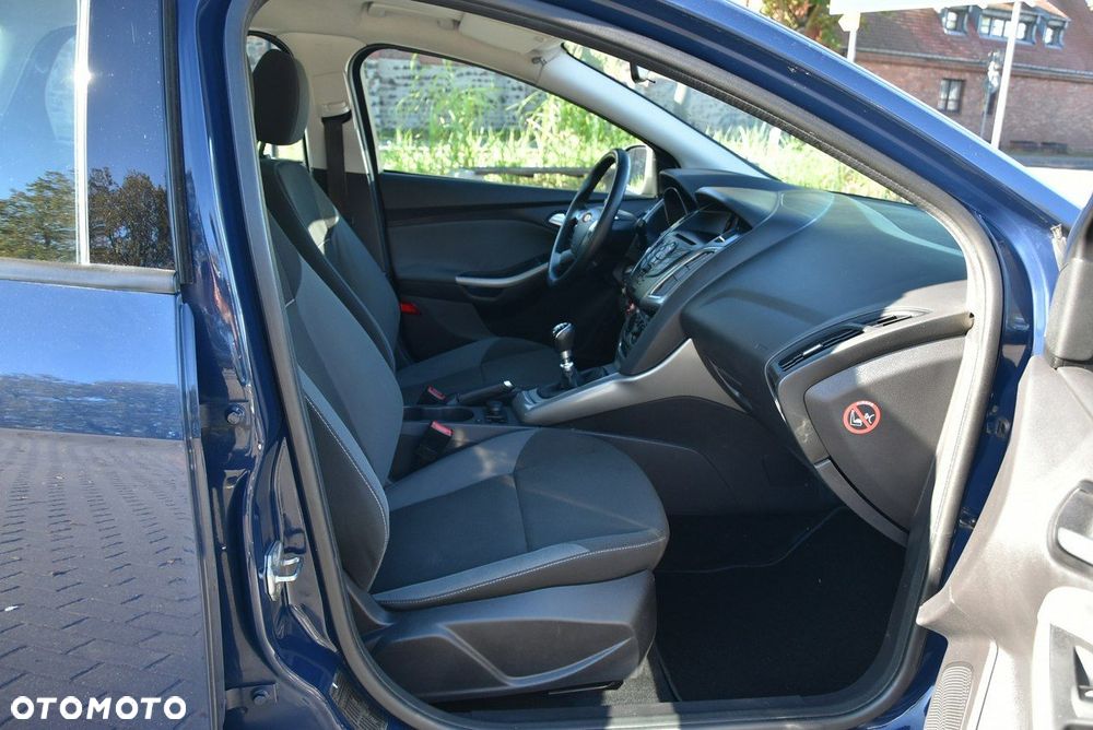 Ford Focus - 12