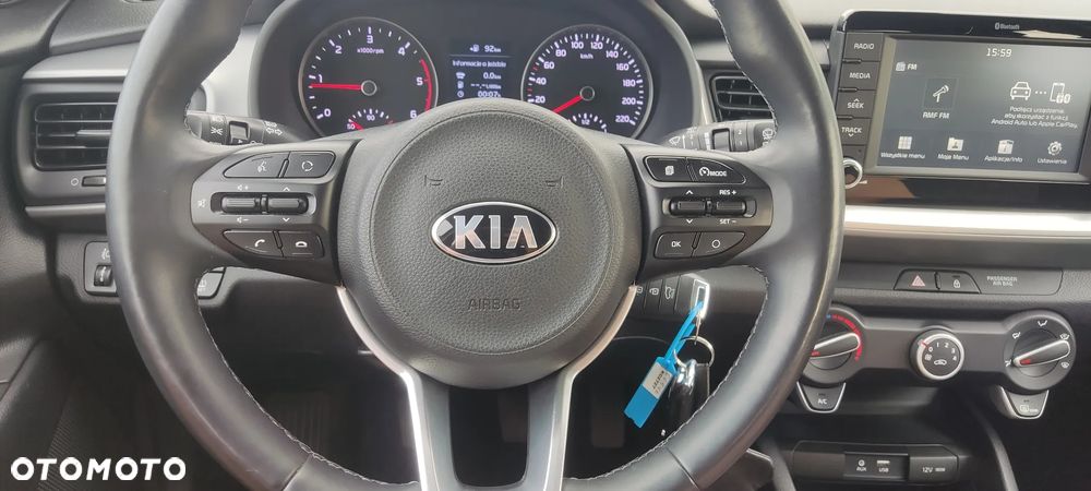 Kia Stonic - 19