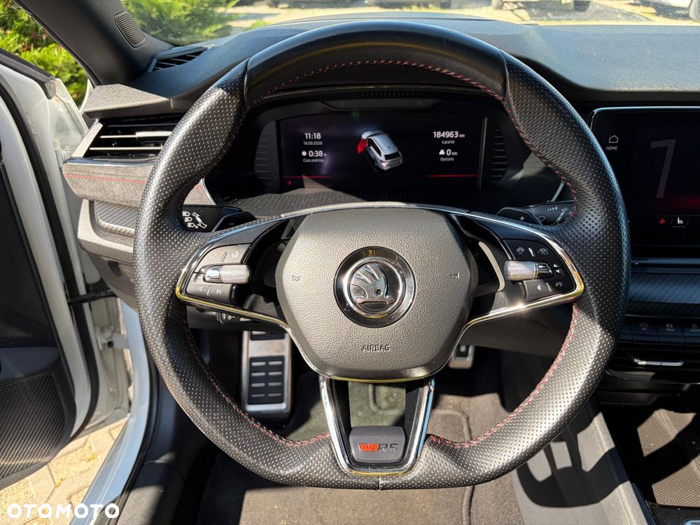 Skoda Octavia 2.0 TDI DSG RS Plus - 29