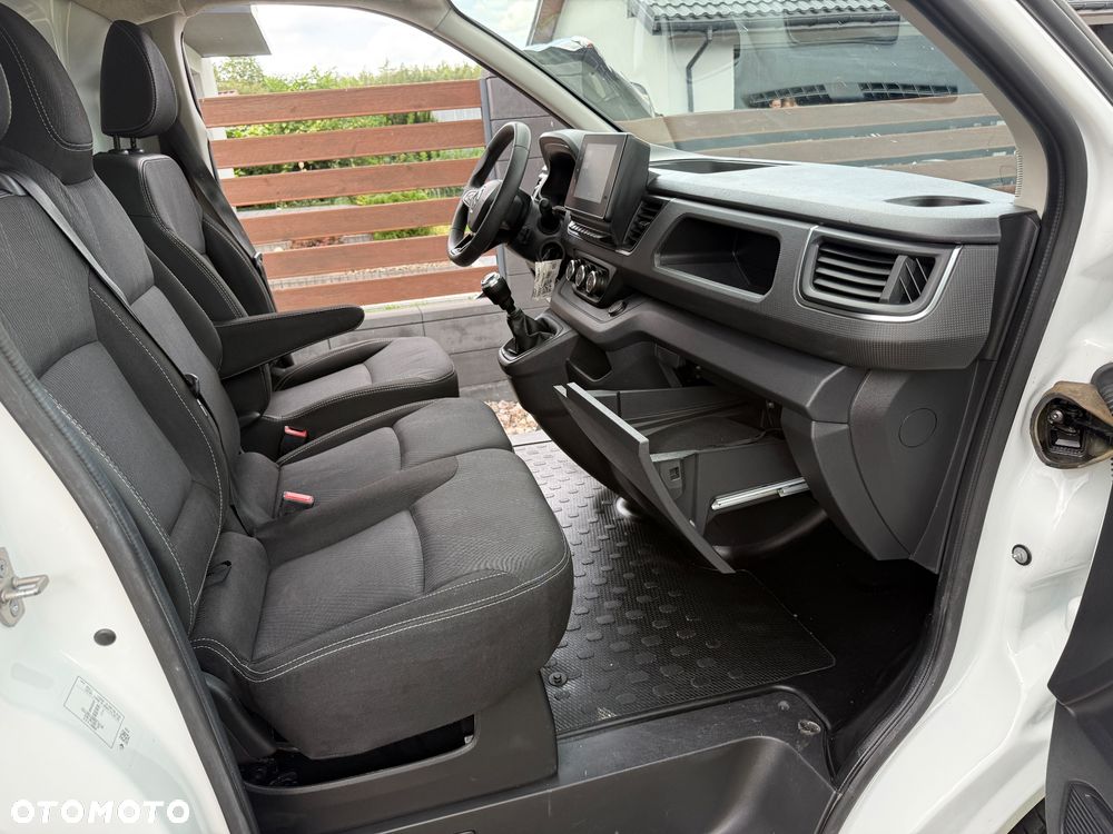 Renault Trafic - 30