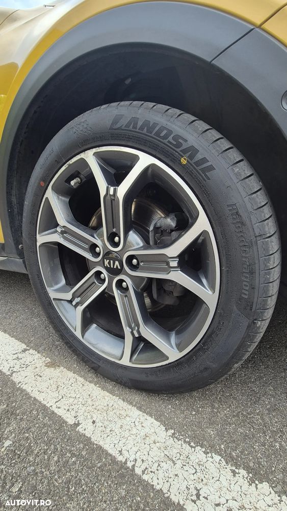 Kia XCeed 1.6 CRDi DCT7 PLATINUM EDITION - 36