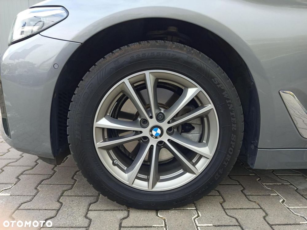 BMW Seria 5 - 11