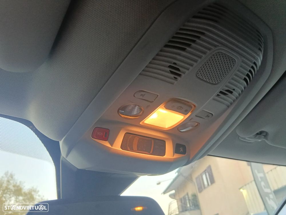 Peugeot 3008 1.5 BlueHDi Allure - 20