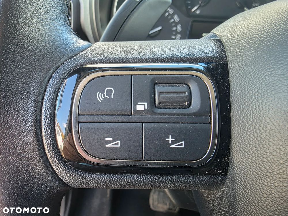 Citroën Berlingo XL PureTech 130 EAT8 FEEL - 19