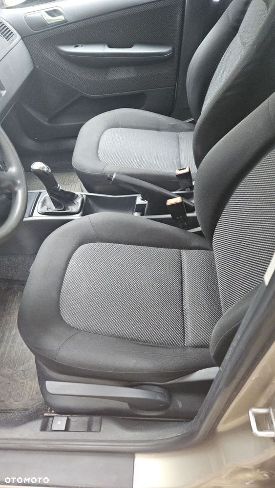 Skoda Fabia 1.4 16V Ambiente - 17