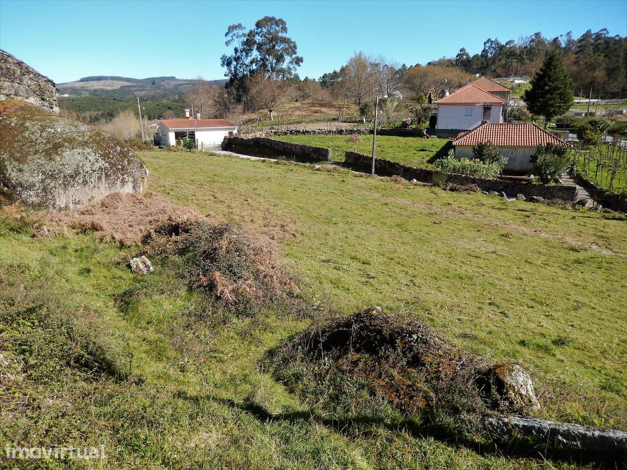 Moradia para Reabilitar em Padornelo, Paredes de Coura - Grande imagem: 3/10