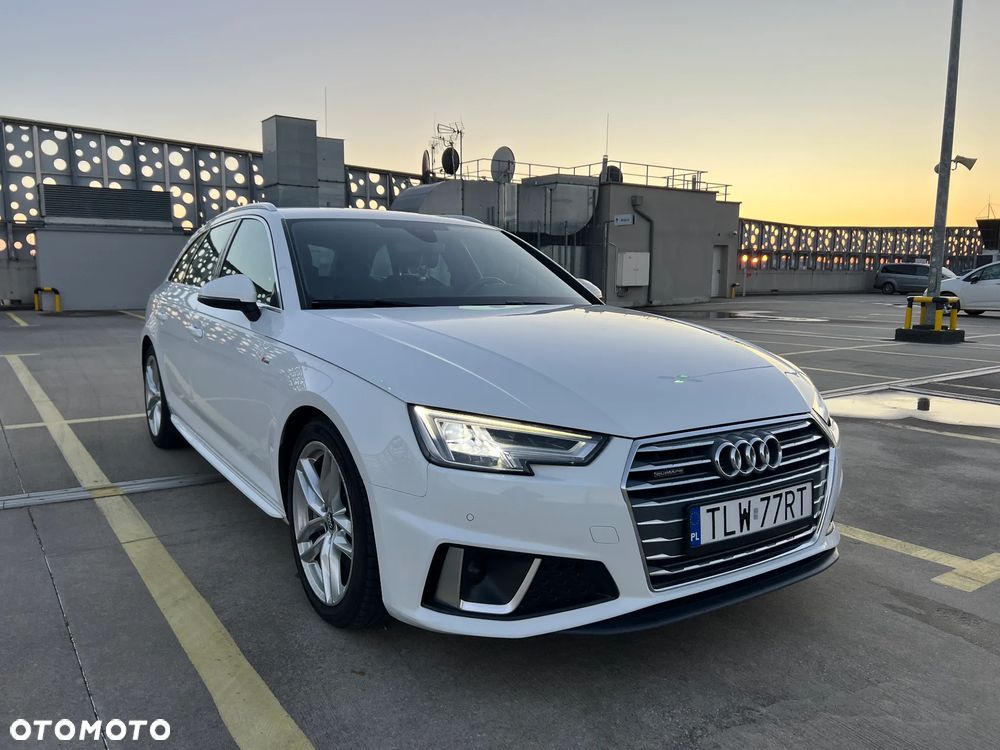 Audi A4 Avant 45 TDI quattro tiptronic S line - 1