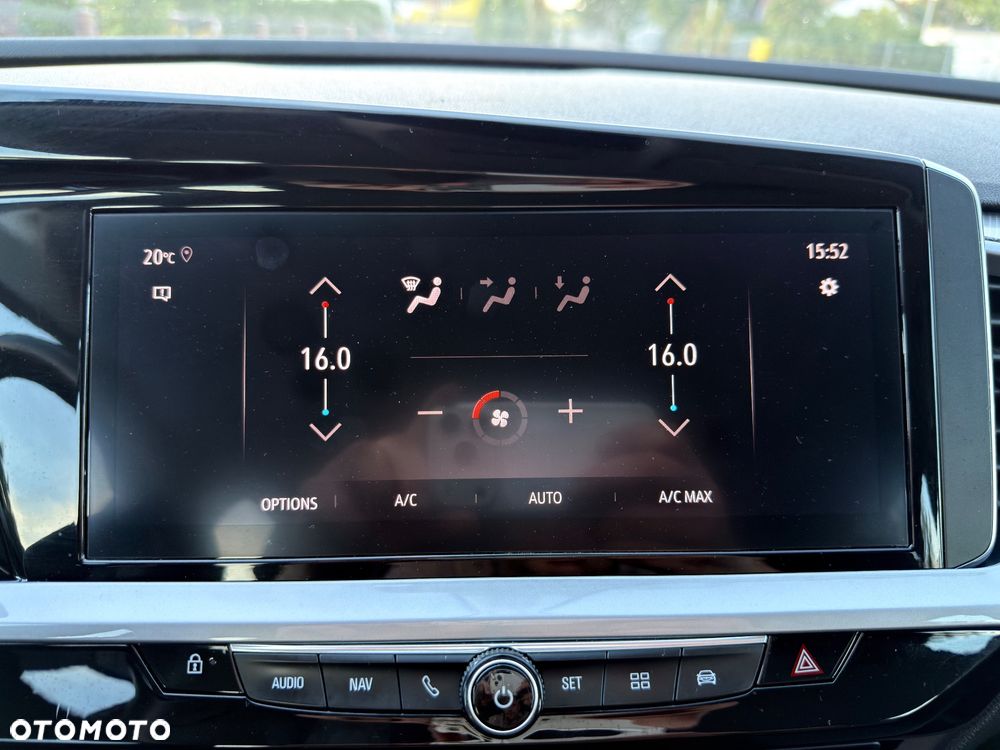 Opel Grandland X 1.2 Start/Stop Business INNOVATION - 31