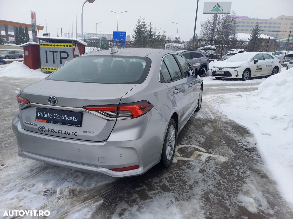 Toyota Corolla 1.8 HSD Business - 6