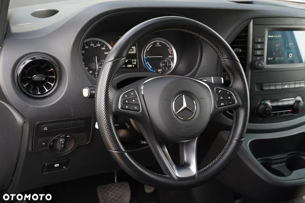 Mercedes-Benz Vito - 13