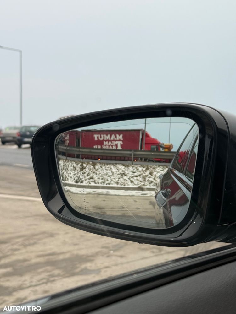 BMW Seria 7 730Ld xDrive MHEV - 22