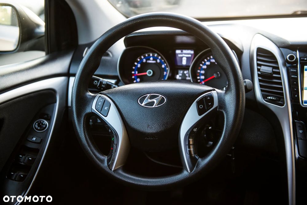 Hyundai i30 1.4 Comfort - 32