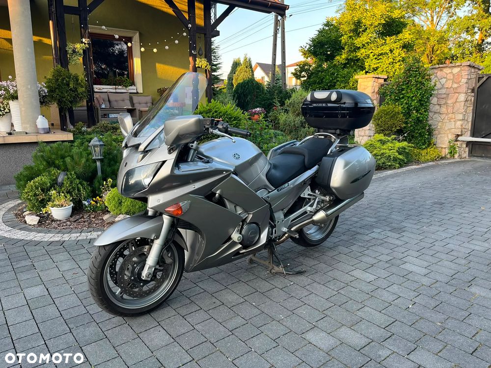 Yamaha FJR - 1