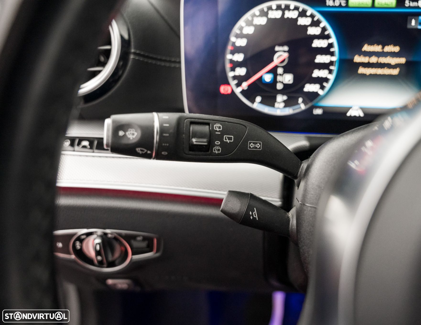 Mercedes-Benz E 300 de AMG Line - 22