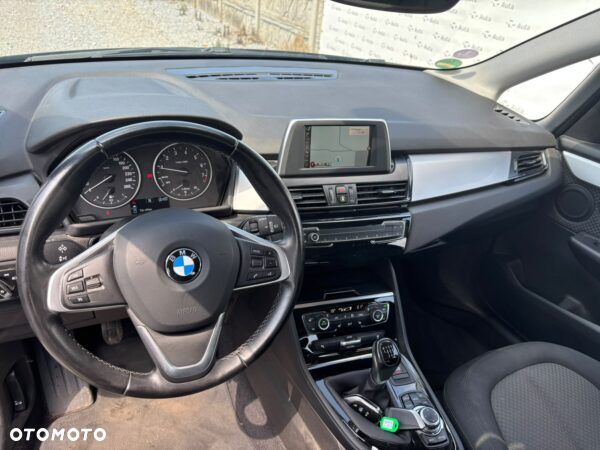 BMW Seria 2 218i Advantage - 10