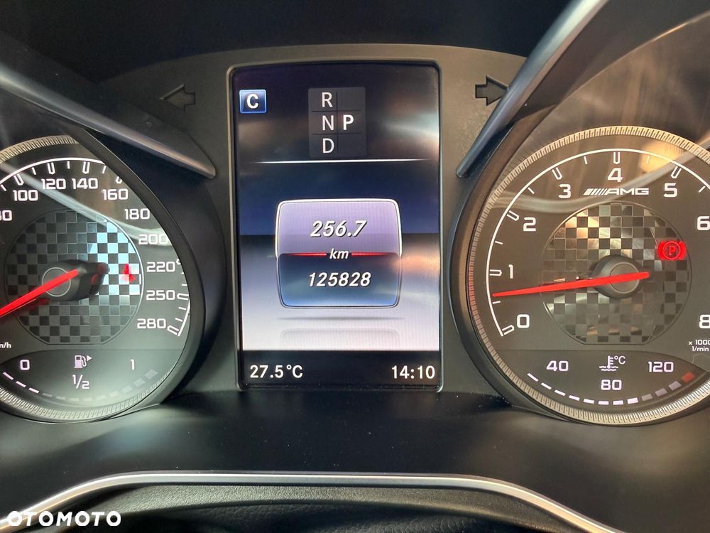 Mercedes-Benz GLC AMG 43 4Matic 9G-TRONIC - 25