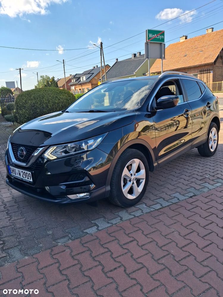Nissan Qashqai - 1