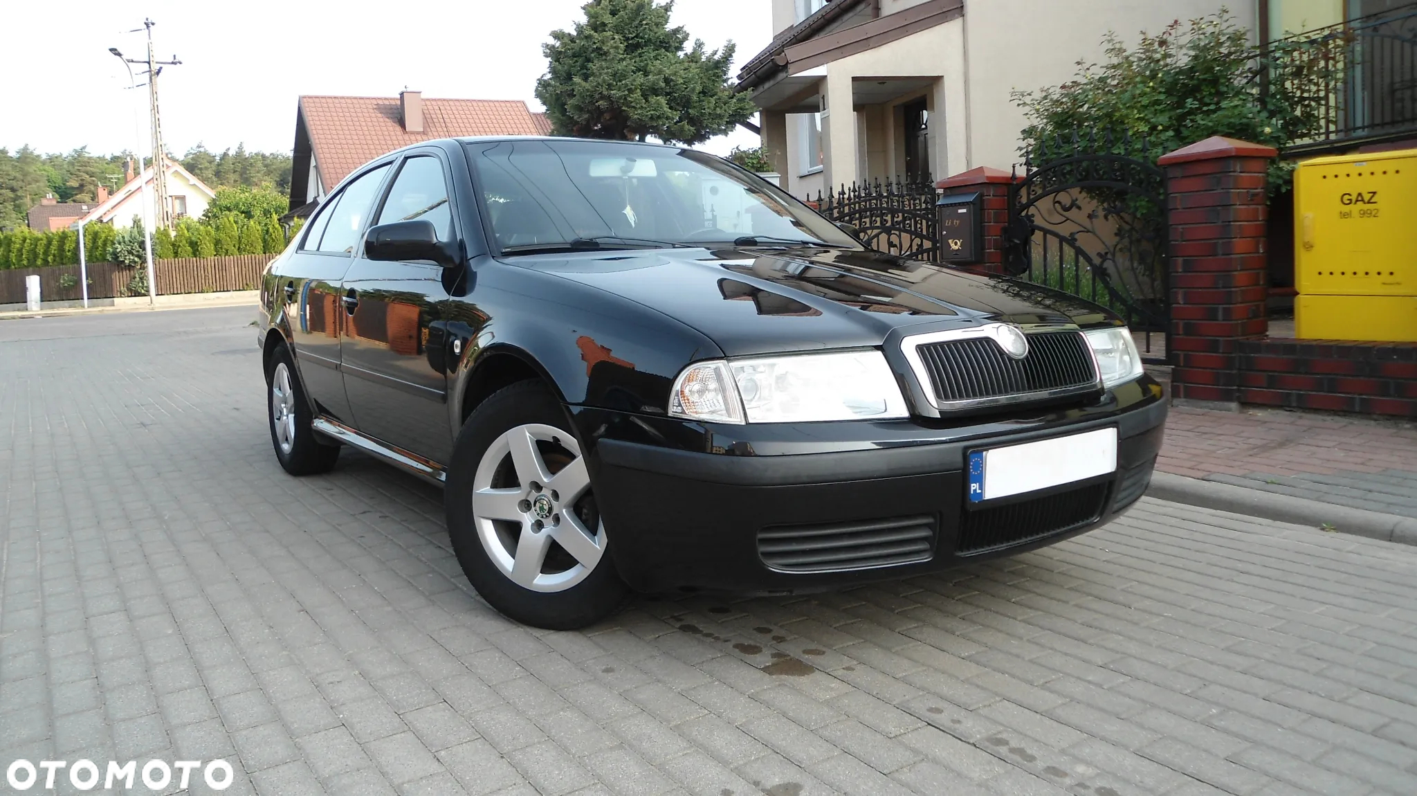 Skoda Octavia 1.6 Ambiente - 3