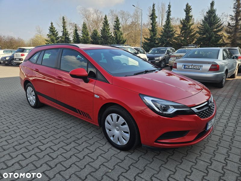 Opel Astra - 2