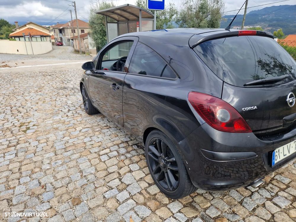 Opel Corsa 1.2 Black Edition - 3