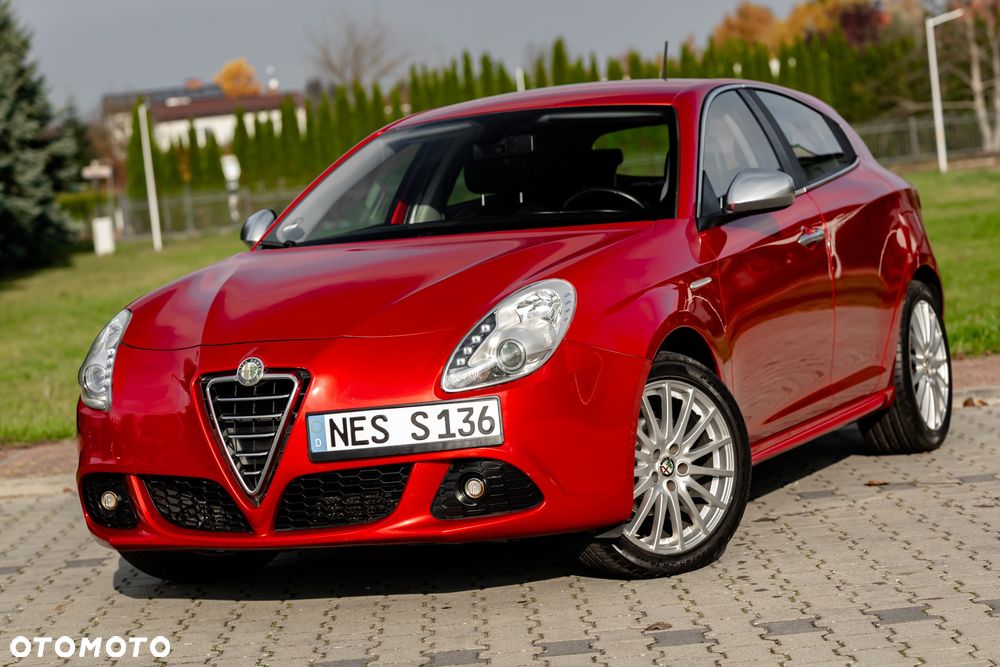 Alfa Romeo Giulietta 2010 photo 5